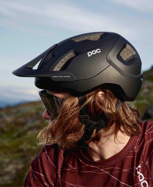 POC Casco Axion Spin MTB